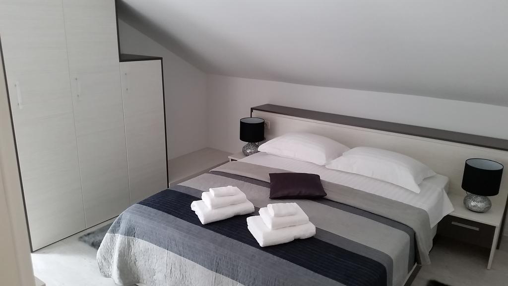 Apartments Sanja Trogir Kültér fotó